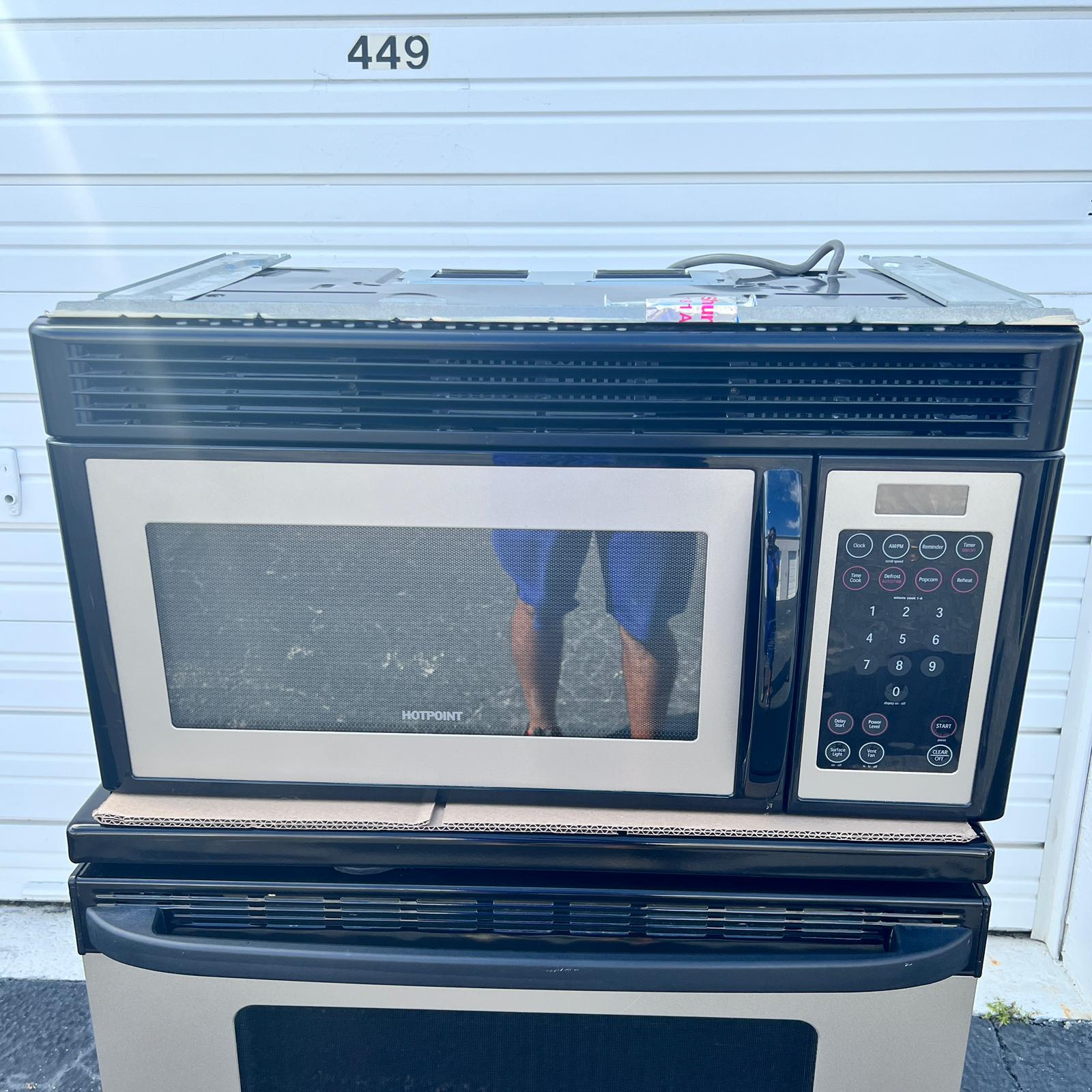 Hotpoint Black Stainless Steel Microwave Hotpoint Black Stainless Steel Microwave